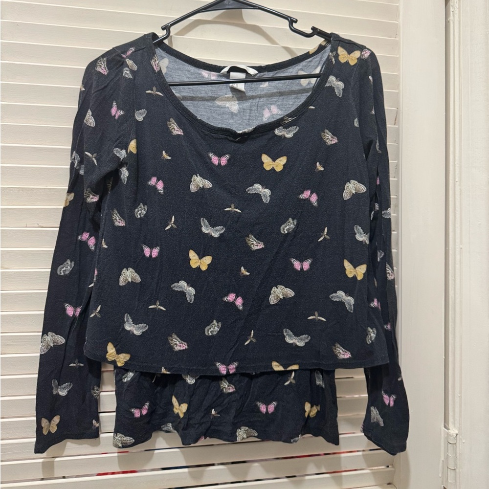 H&M MAMA Nursing Long Sleeve Top with Butterfly Print